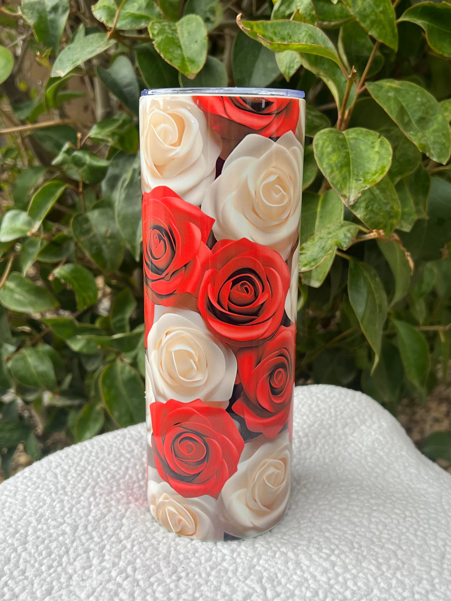 3D Red & White Roses Tumbler