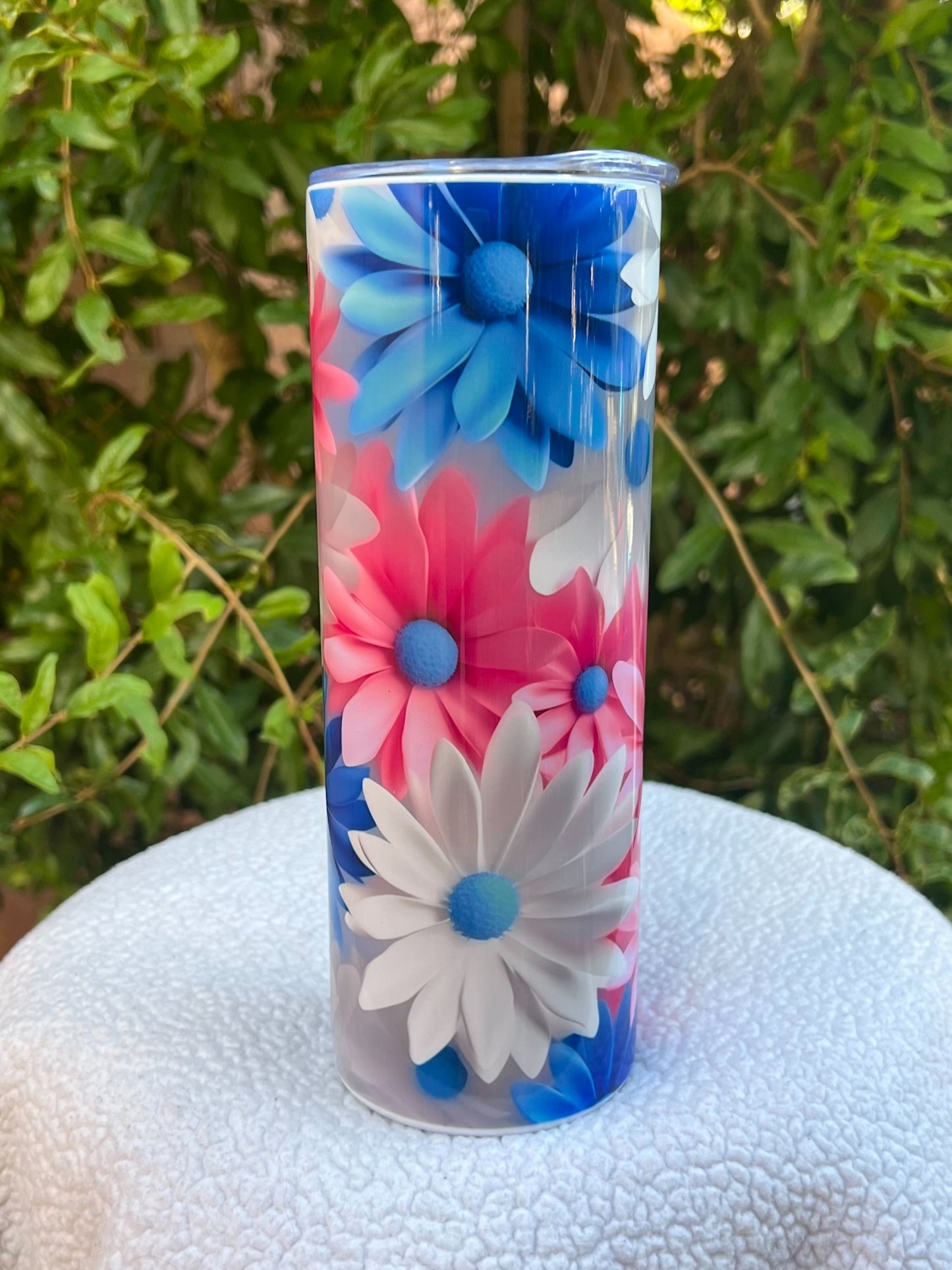 3D Pink and Blue Daisy Tumbler