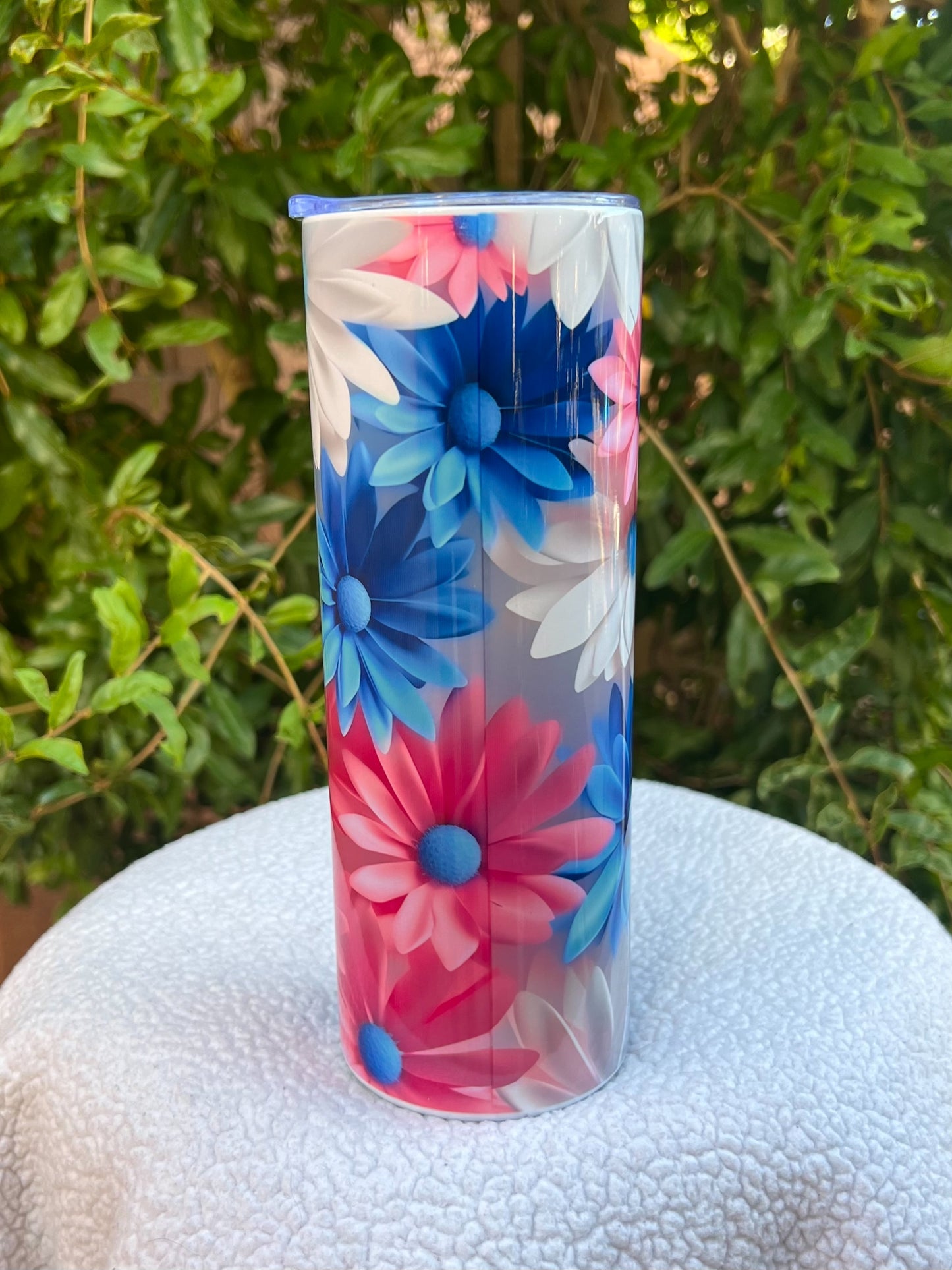 3D Pink and Blue Daisy Tumbler